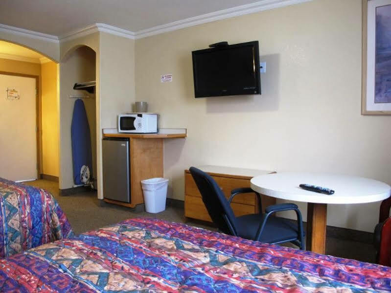 Merrill Field Inn Anchorage Dış mekan fotoğraf