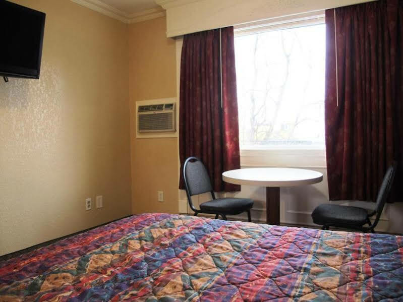Merrill Field Inn Anchorage Dış mekan fotoğraf