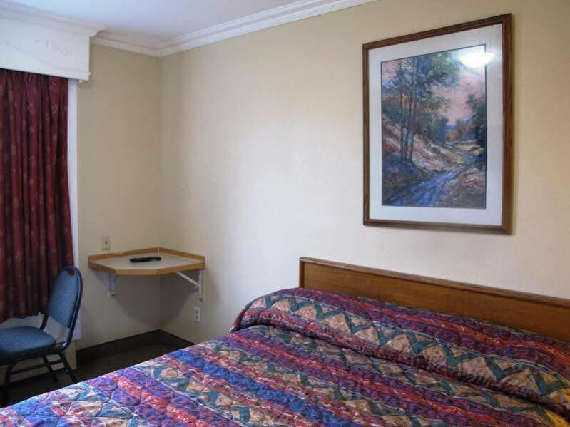 Merrill Field Inn Anchorage Dış mekan fotoğraf