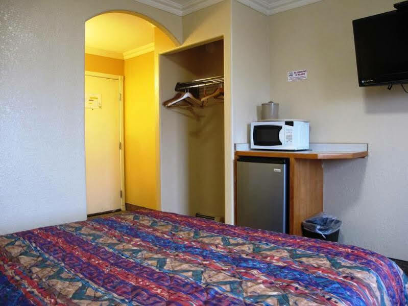 Merrill Field Inn Anchorage Dış mekan fotoğraf